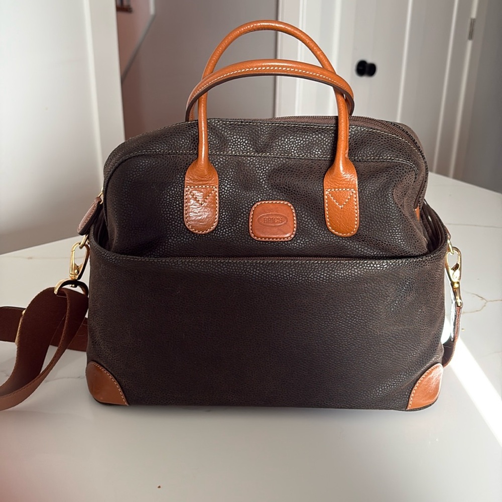 Bric’s LIFE Tuscan cosmetic train case Olive